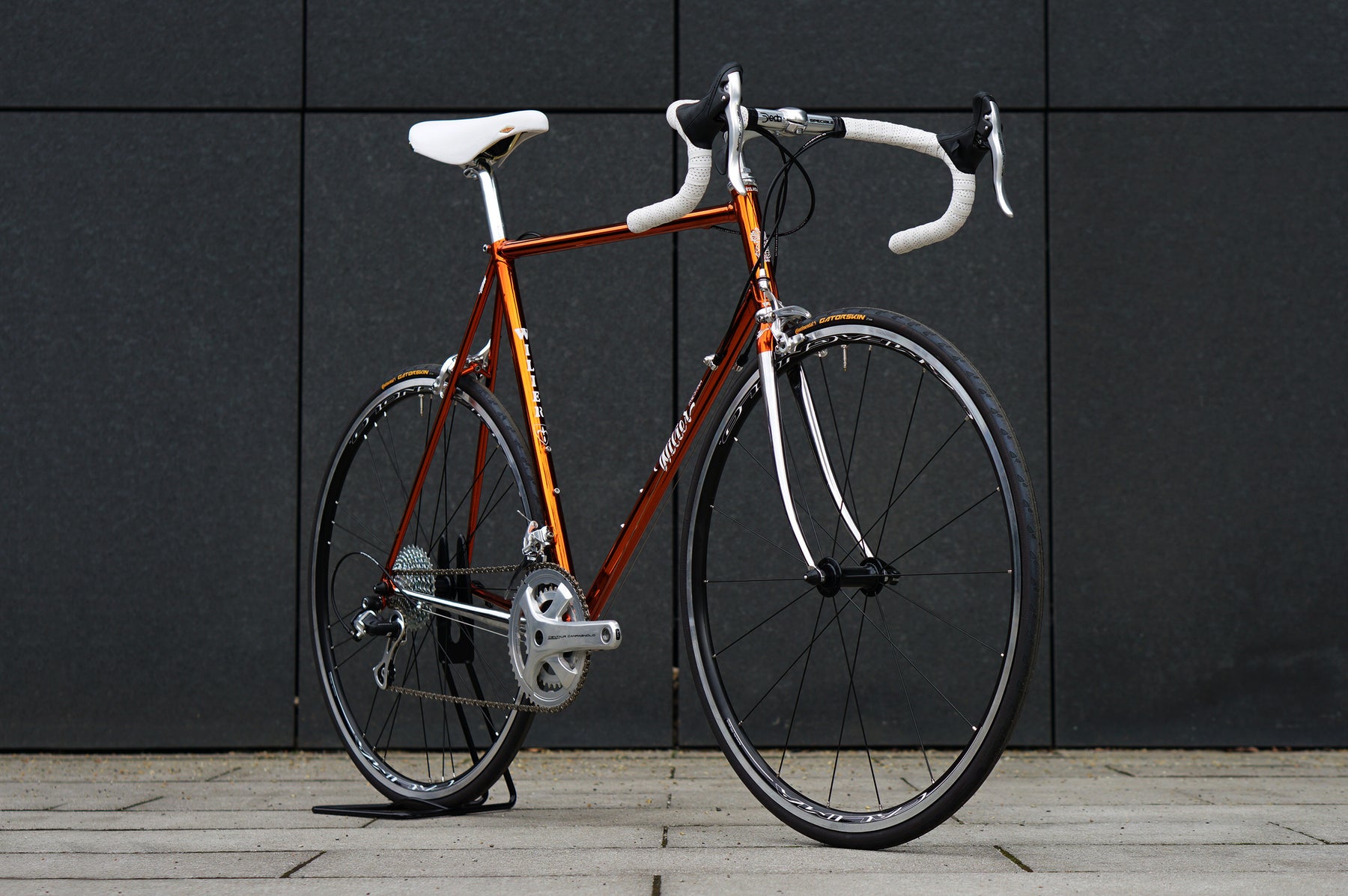 Neo-REtro-Bikes - Steel Vintage Bikes