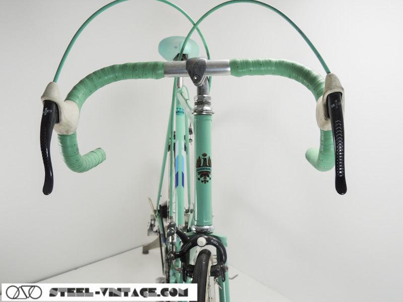 Bianchi Rekord 845 with Campagnolo Victory | Steel Vintage Bikes