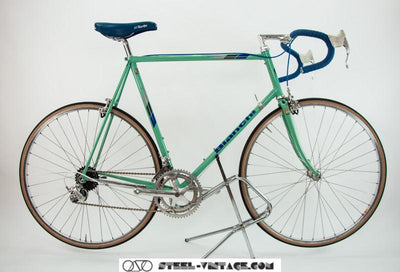 Bianchi Specialissima Classic Bicycle with Campagnolo Cobalto 1987 | Steel Vintage Bikes