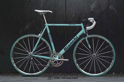 Bianchi Titanium Celeste Roadbike with Campagnolo Record 10s - Steel Vintage Bikes