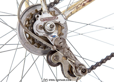 Bottecchia Original Road Bicycle 1950s - Steel Vintage Bikes