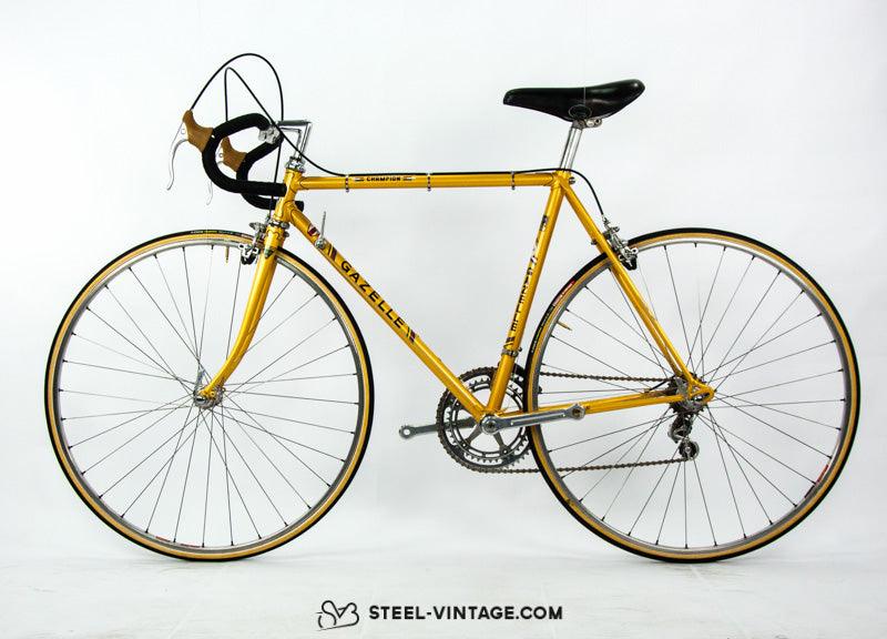 Gazelle Champion Vintage Racing Bike from 1977 | Steel Vintage Bikes