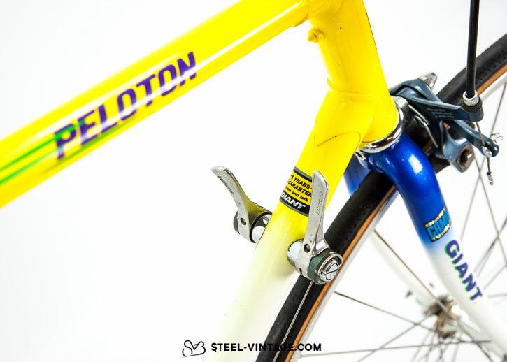 Giant Peloton 1990s Roadbike - Steel Vintage Bikes