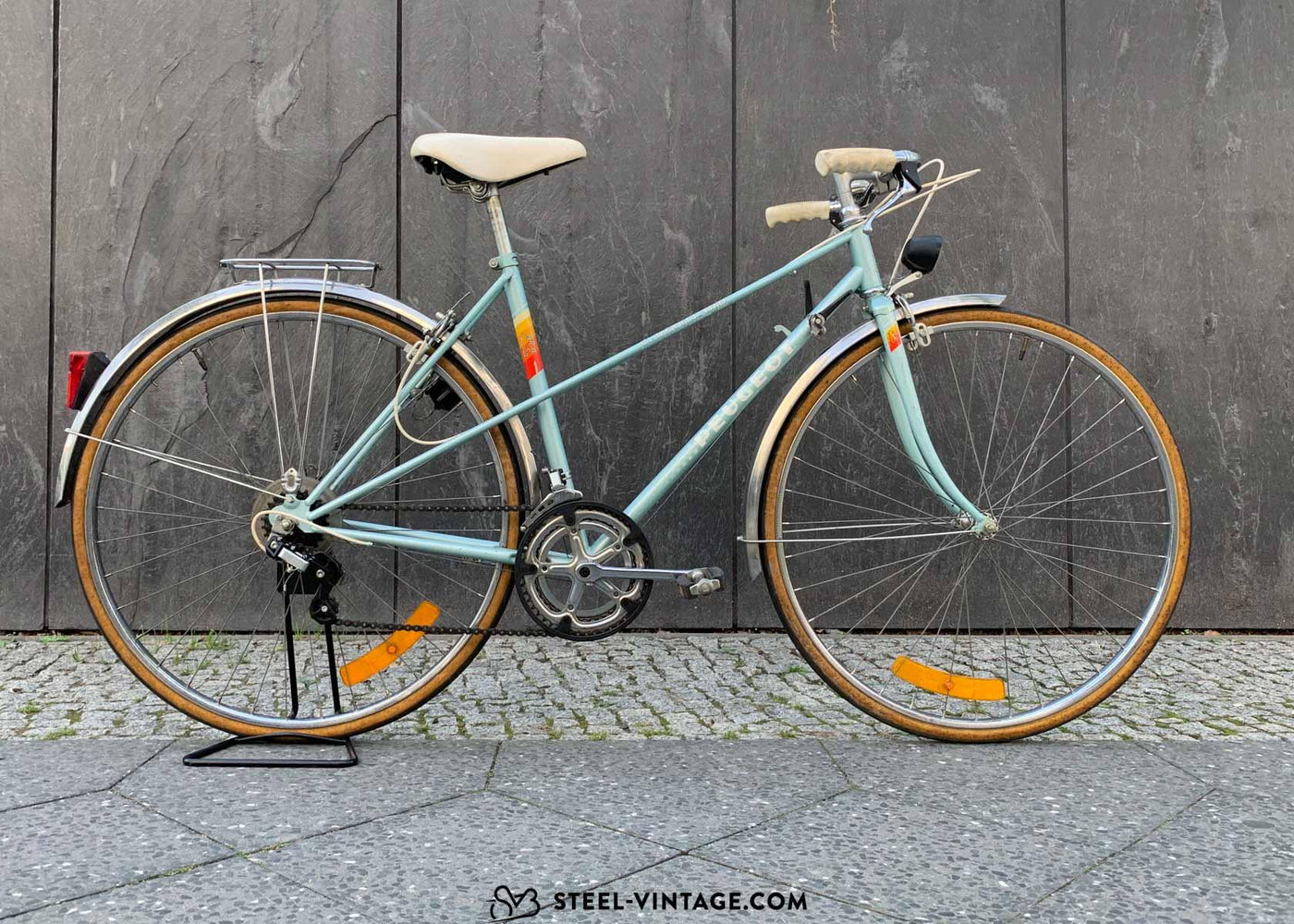 Peugeot Mixte Ladies Bicycle - Steel Vintage Bikes