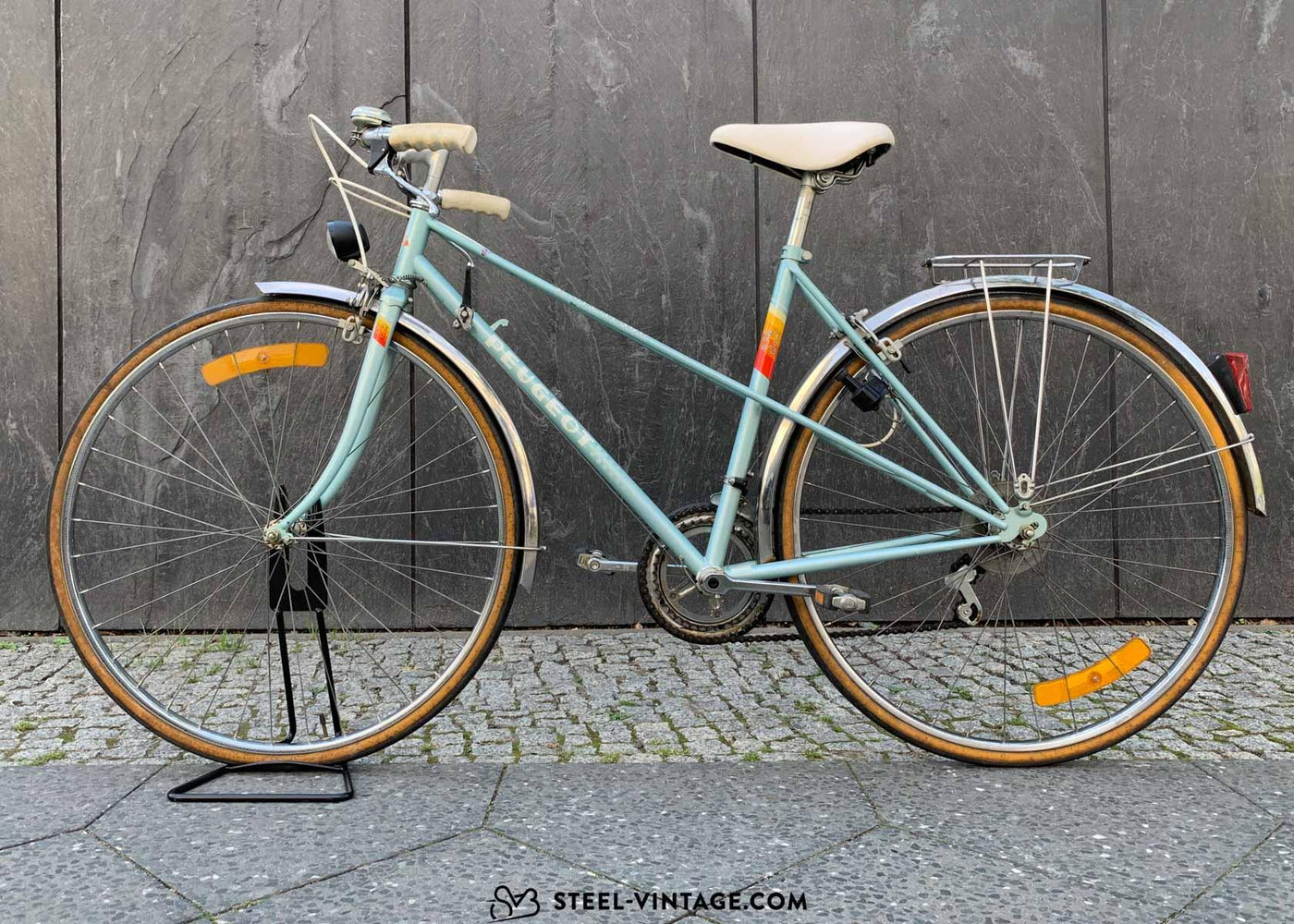 Peugeot Mixte Ladies Bicycle - Steel Vintage Bikes