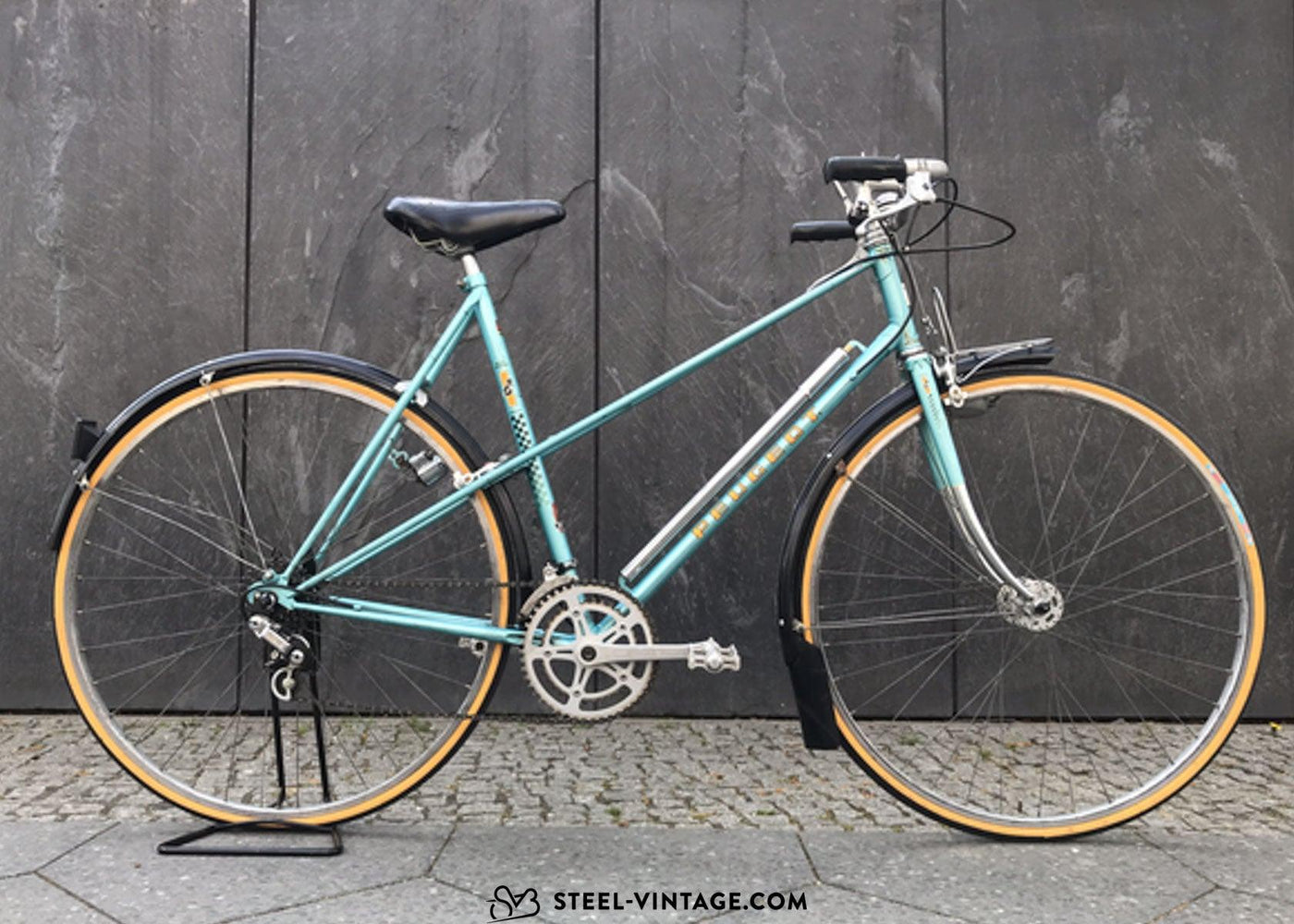 Peugeot Big Mixte Road Bike - Steel Vintage Bikes