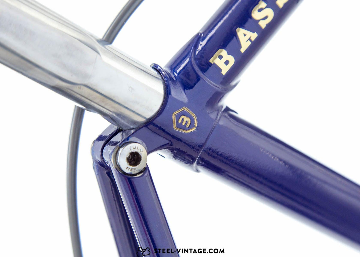 Basso Loto Classic Road Bike 1990s - Steel Vintage Bikes