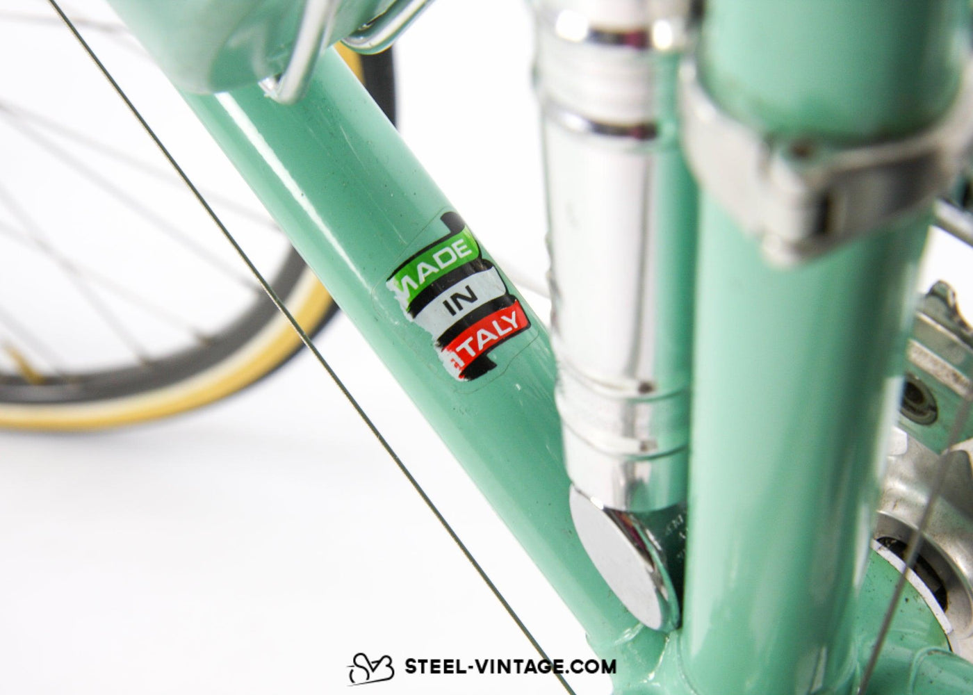 Bianchi Campione d'Italia Classic Road Bike 1986 - Steel Vintage Bikes