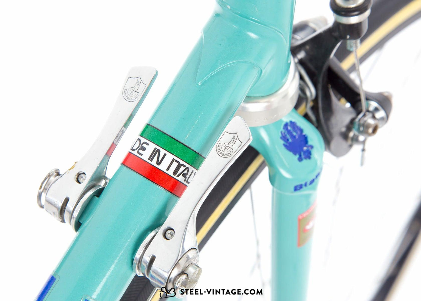 Bianchi Mondiale Classic Road Bicycle 1980s - Steel Vintage Bikes