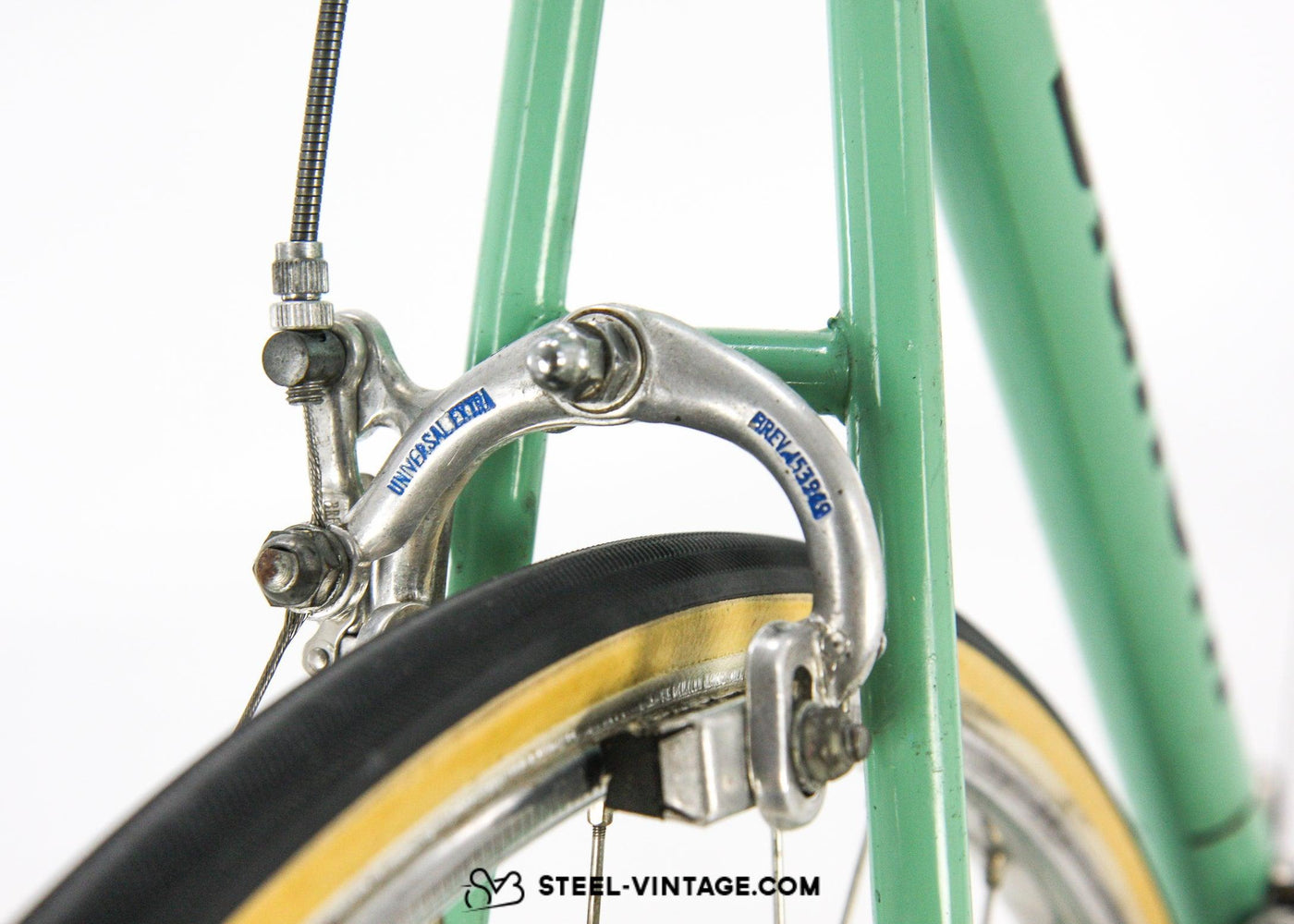 Bianchi Rekord 746 Classic Road Bike 1970s - Steel Vintage Bikes