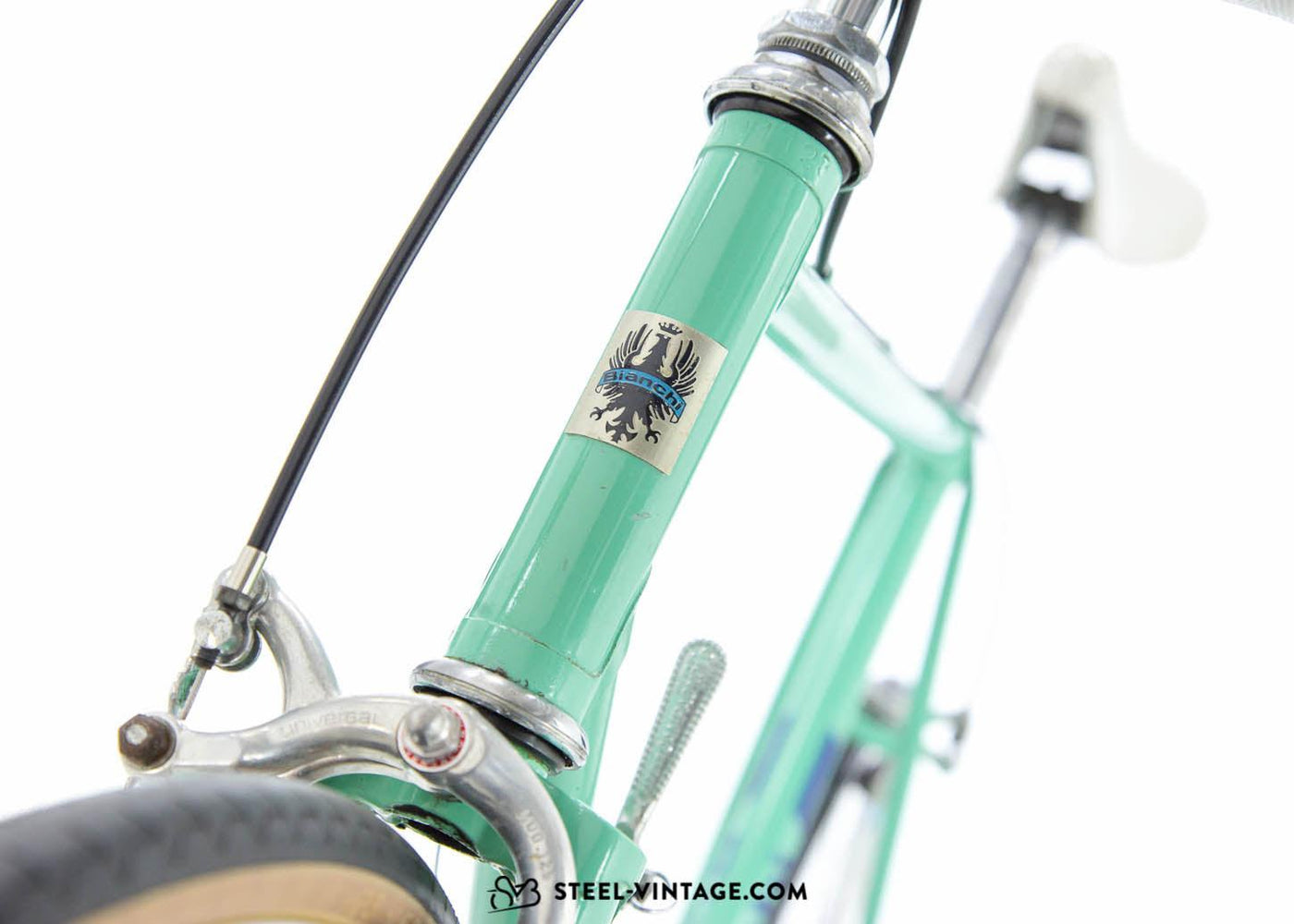 Bianchi Rekord 841 Classic Road Bike - Steel Vintage Bikes