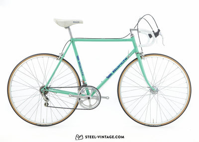 Bianchi Rekord 841 Classic Road Bike - Steel Vintage Bikes