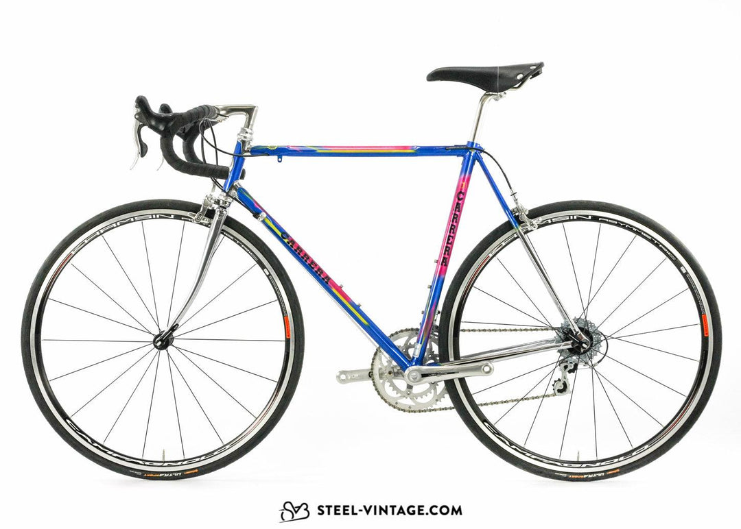 Carrera racing retailer bike