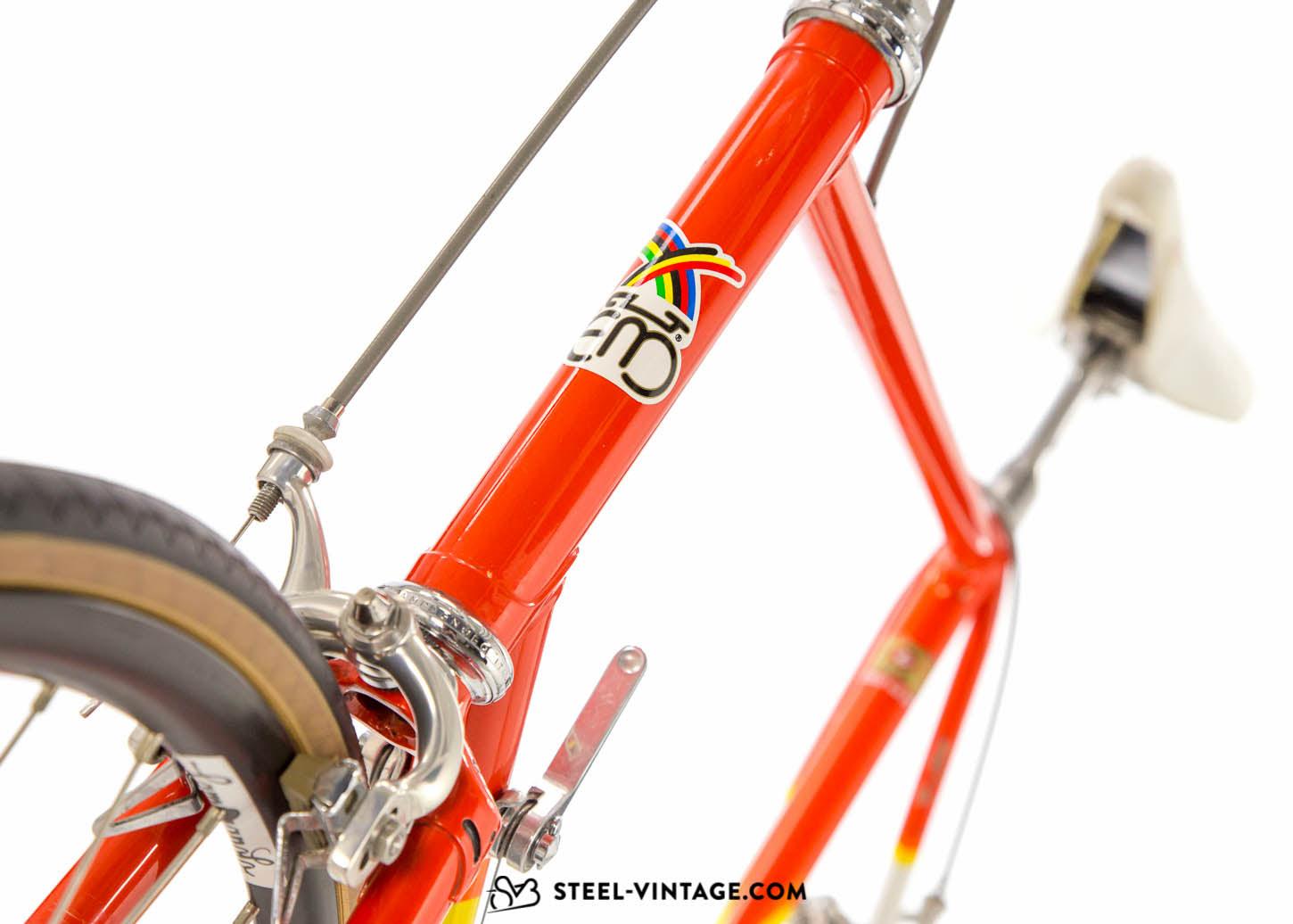 Steel Vintage Bikes - Eddy Merckx Corsa Extra Team Hitachi 1980s