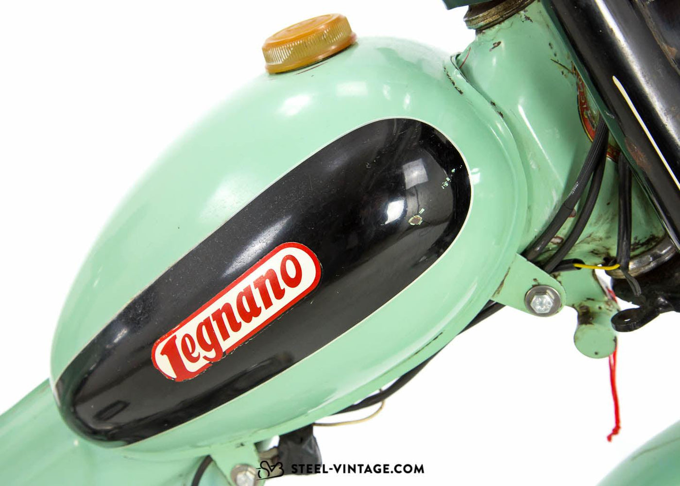 Legnano L109 Classic Moped 1950s - Steel Vintage Bikes