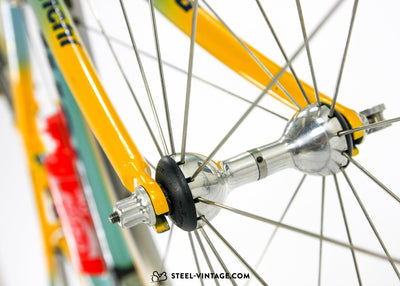 Marco Pantani Bianchi Team Mercatone Uno 1998 - Steel Vintage Bikes