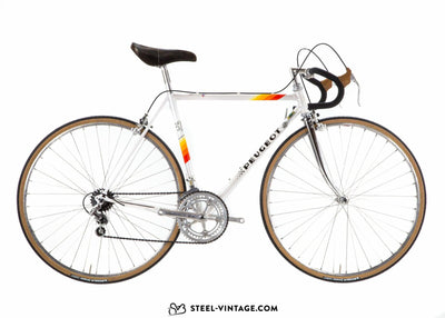 Vélo de course Peugeot Blanc White - Steel Vintage Bikes