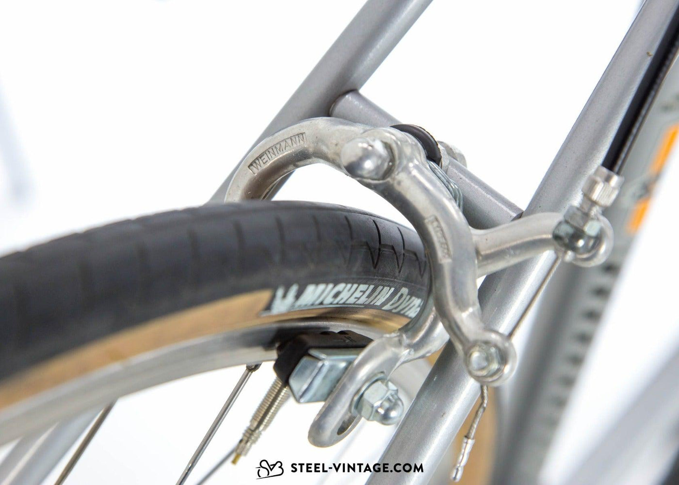Peugeot Course Classic Road Bike - Steel Vintage Bikes