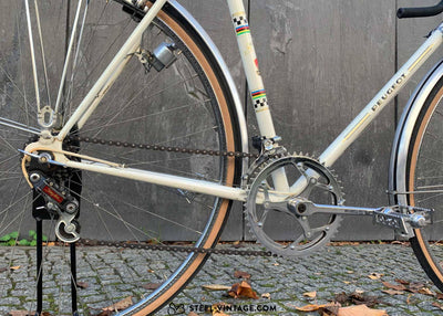 Peugeot Vintage Randonneur - Steel Vintage Bikes