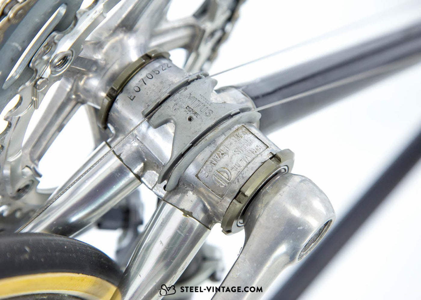 Vitus 979 Aluminium Road Bicycle 1980s - Steel Vintage Bikes